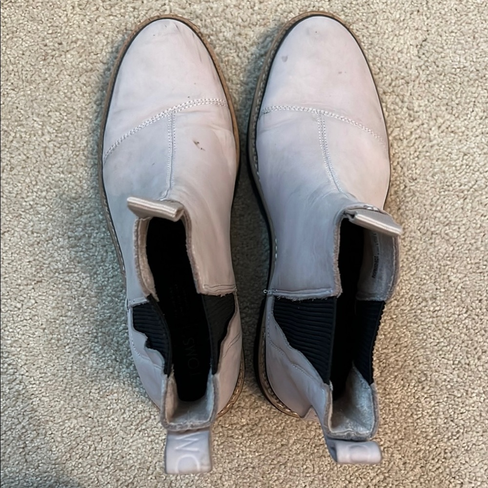 Toms White Winter Rain Boots with Durable Sole